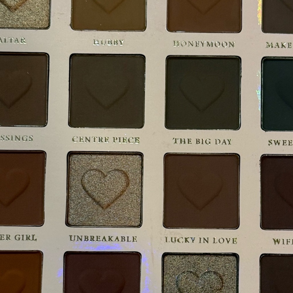 P Louise Wedding Wish XL Eyeshadow Palette. New in Box. Stunning palette!!! - Picture 12 of 15